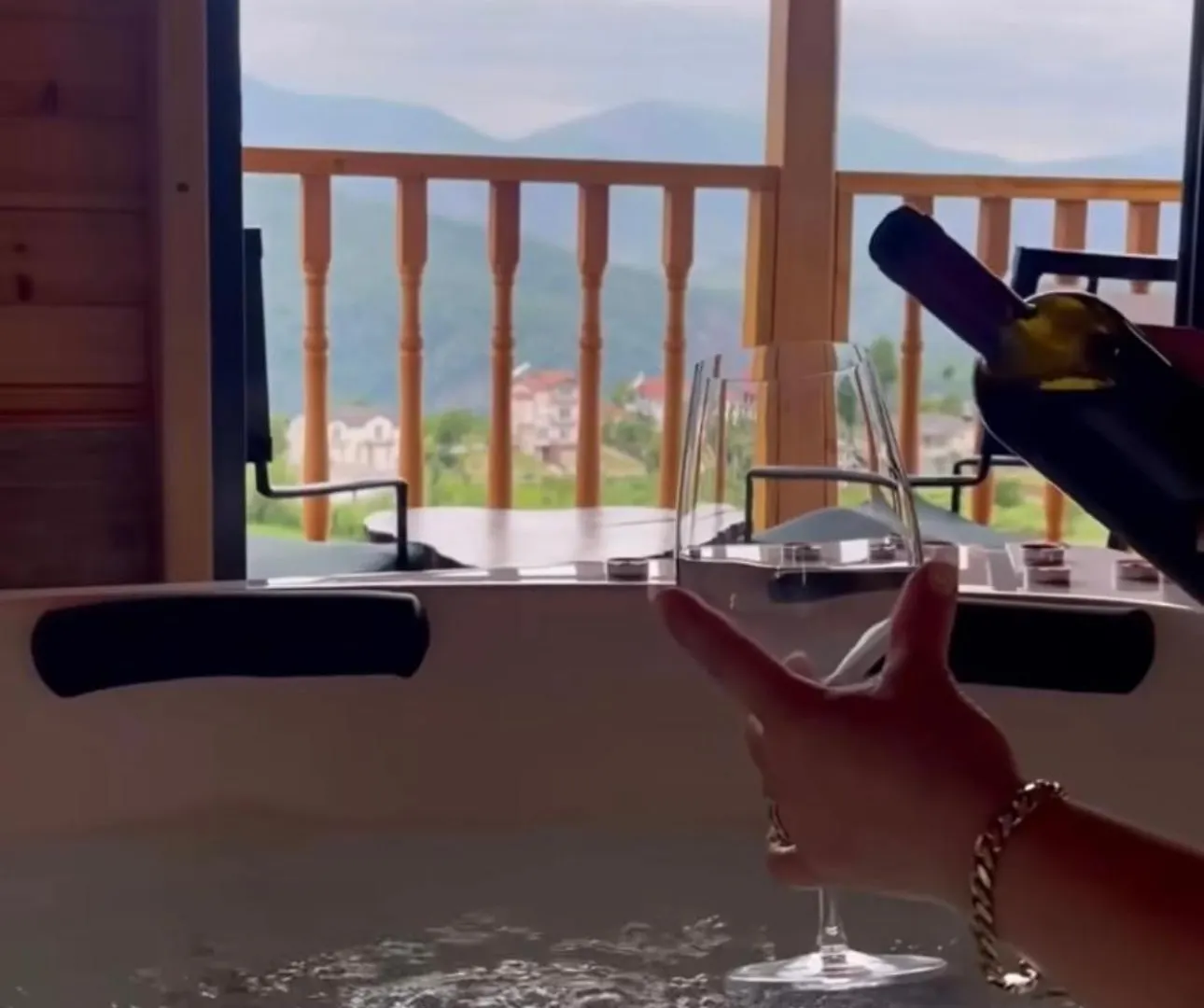 Bujtina Kael Hotel Librazhd 0*,  Albania