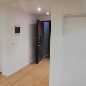 12 Hotel